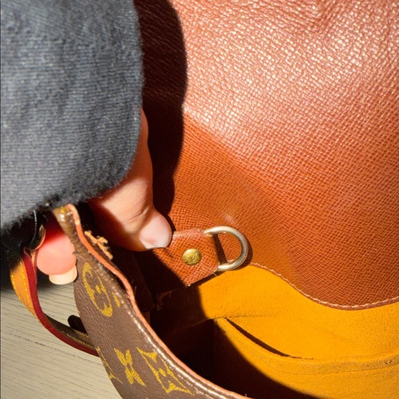 Authentic Louis Vuitton Dark Brown Monogram Musette Crossbody Bag - Picture 5 of 12